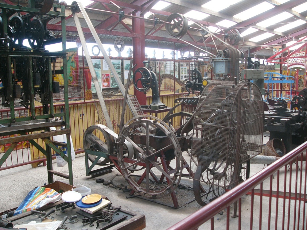 Dingles Steam Village near Lifton Devon photo by Bpeters