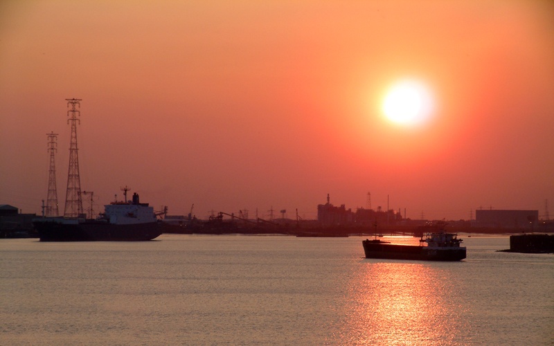 Sunset on the Thames at Gravesend