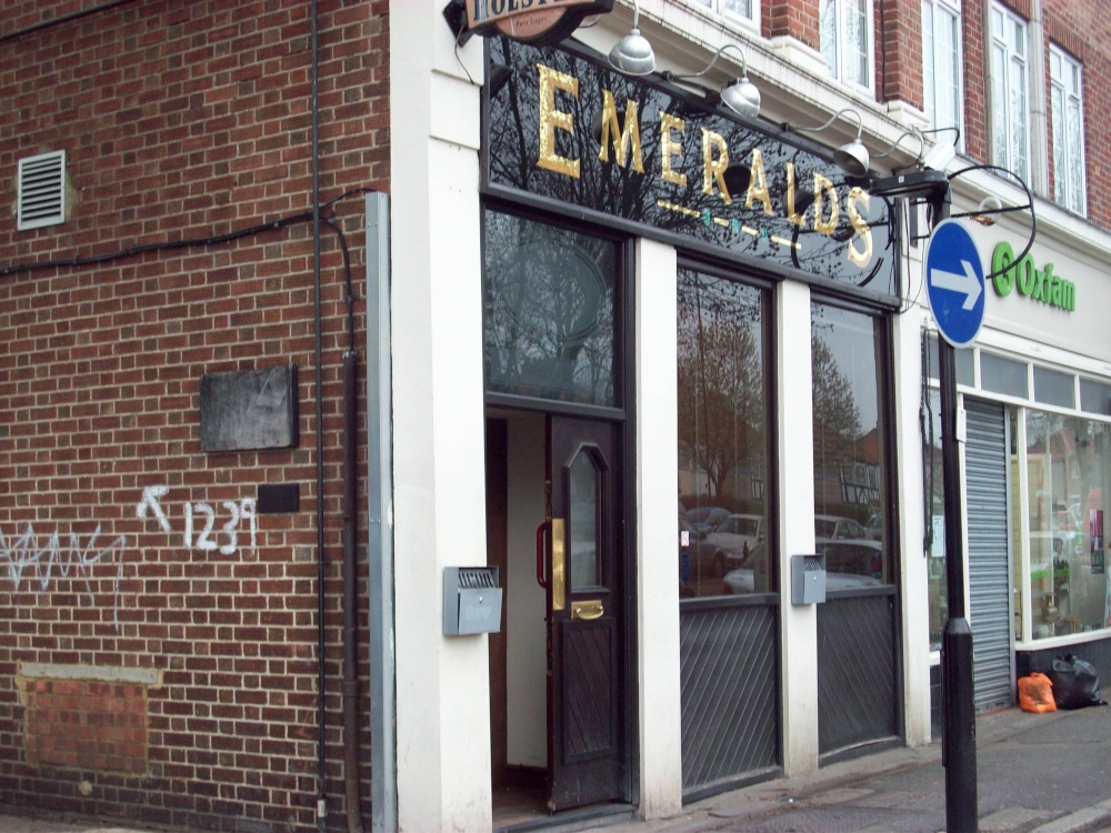 Emerald`s Bar