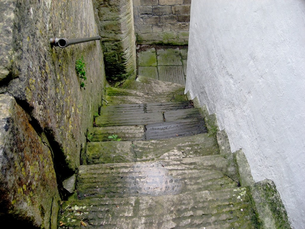 Steps off Narrow Wine Street