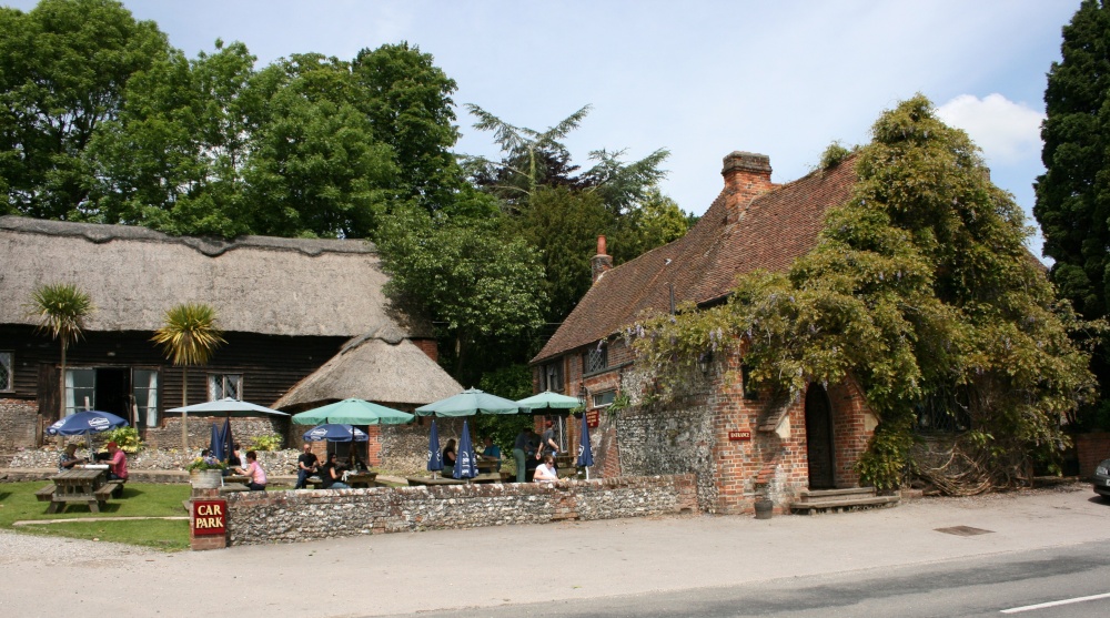 Photograph of Lovely old pub on a beautiful day
