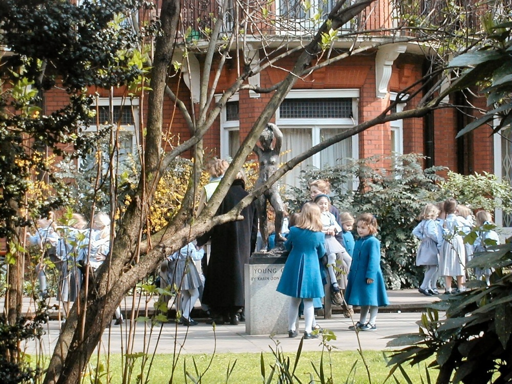 Girls school in London