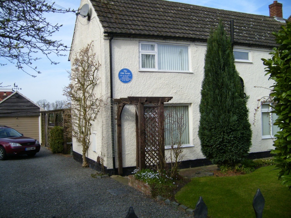 Former Blacksmith's, The Green, Thringstone