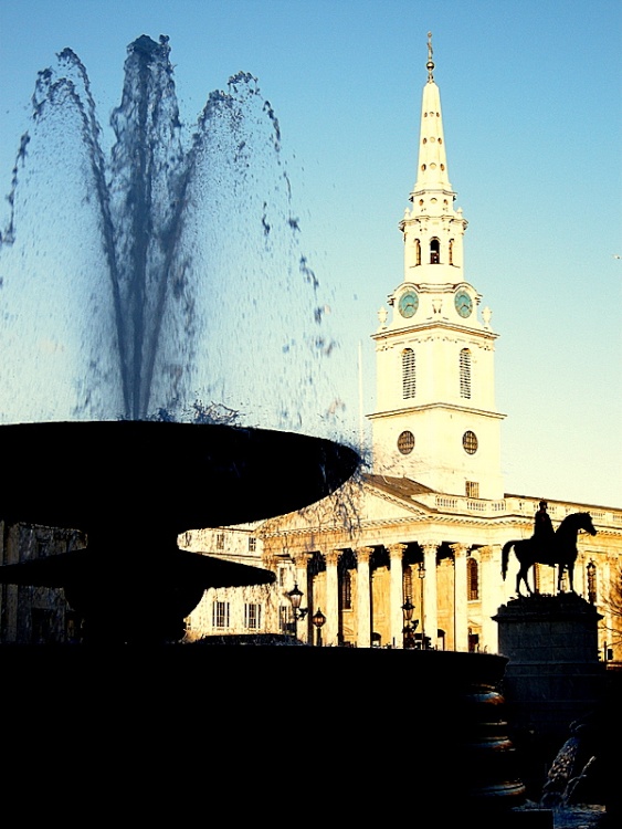 Trafalgar Square Fountain