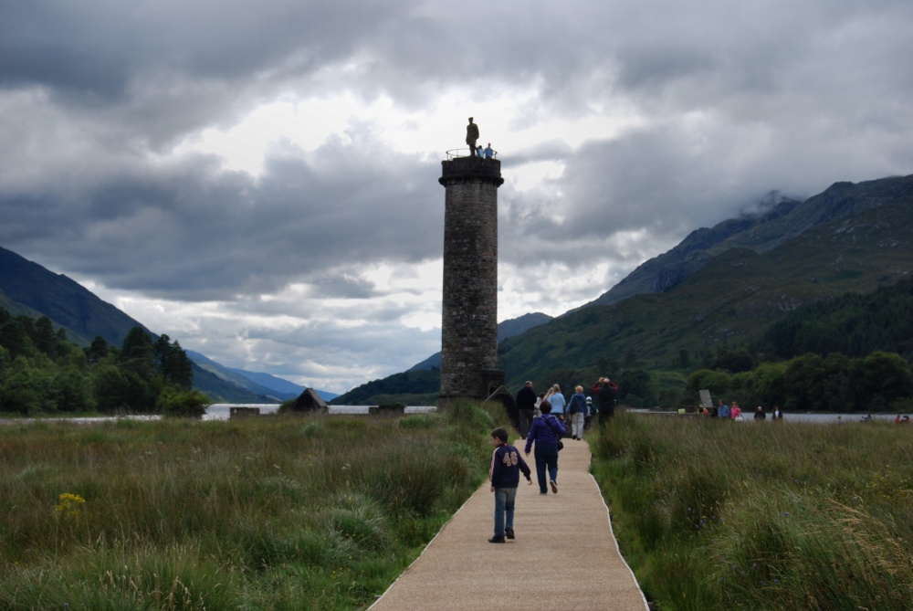 Glenfinnan Monument with Loch Sheil in the background.