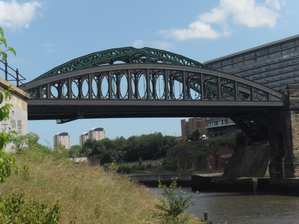 Towards Wearmouth bridge