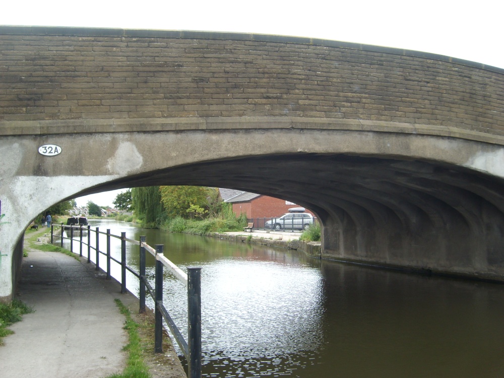 Leeds and Liverpool Canal