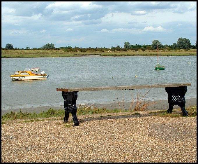 Bench and boat at Maldon