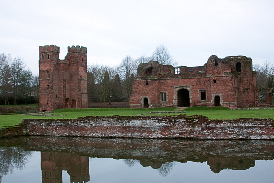 Kirby Muxloe Castle photo by John Tompkins