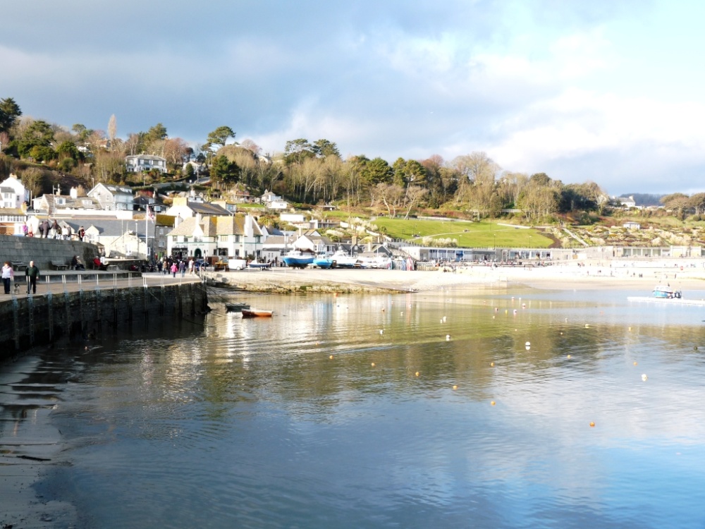 Lyme Regis Harbourside