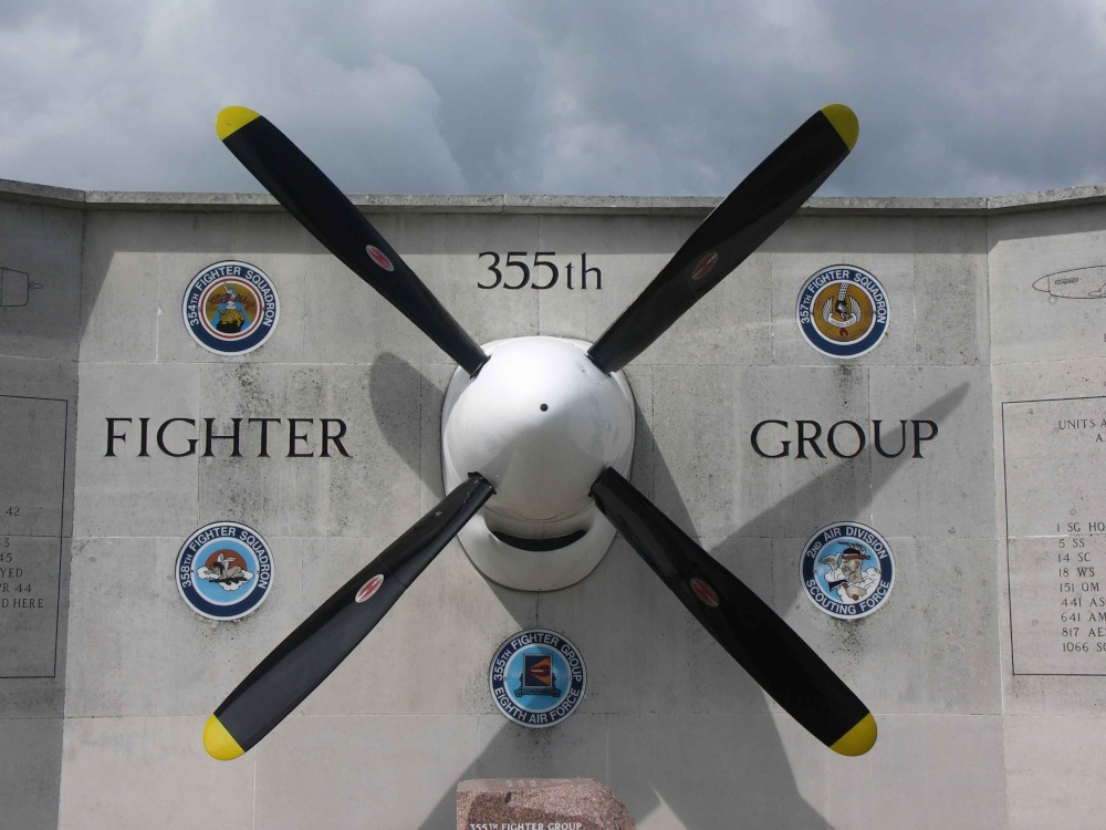 Photograph of Centre section WW2 memorial