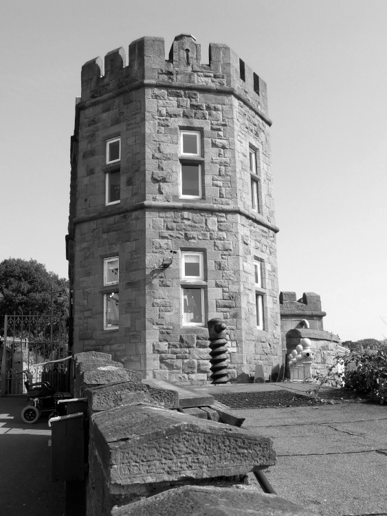 Clevedon Pier Toll House