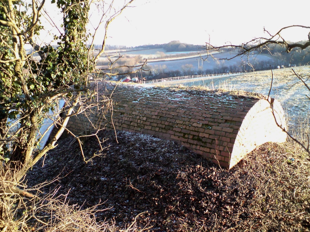 Air raid shelter