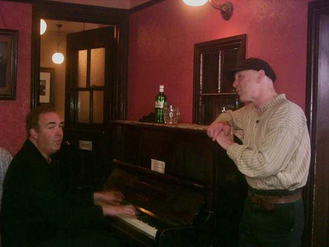 Blists Hill Victorian Town - Pub Piano & Musicians - August 2010