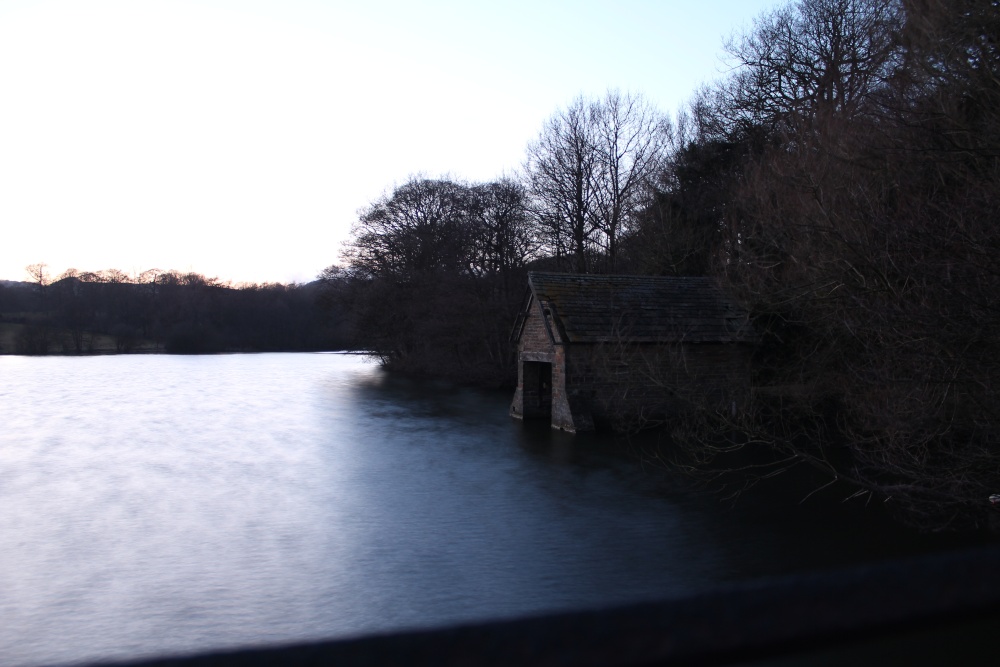 Photograph of Lake house