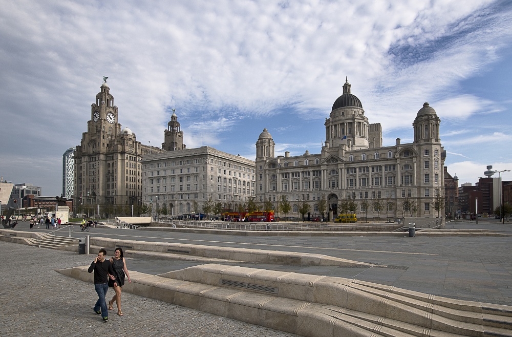 Liver, Cunard and Port Of Liverpool Buildings