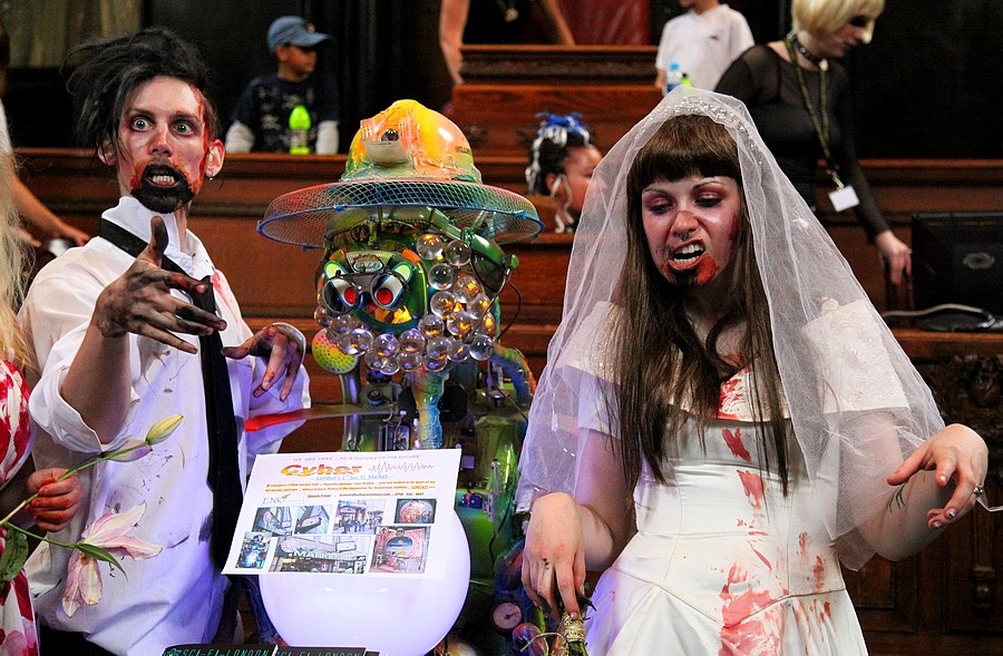 Zombie Wedding!