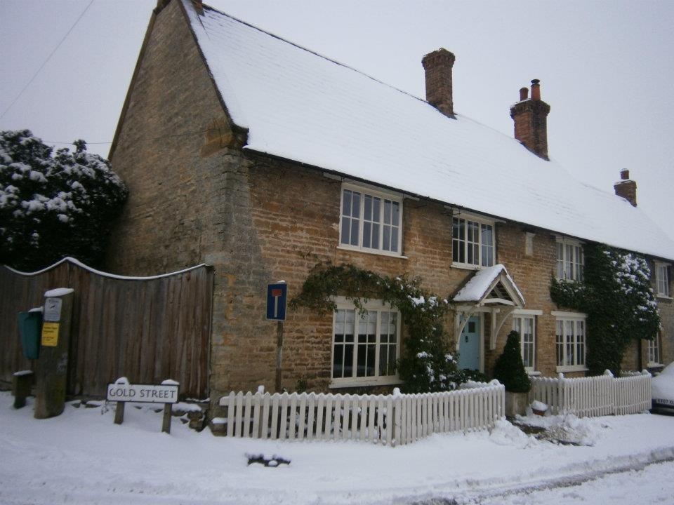 Podington Snow scene