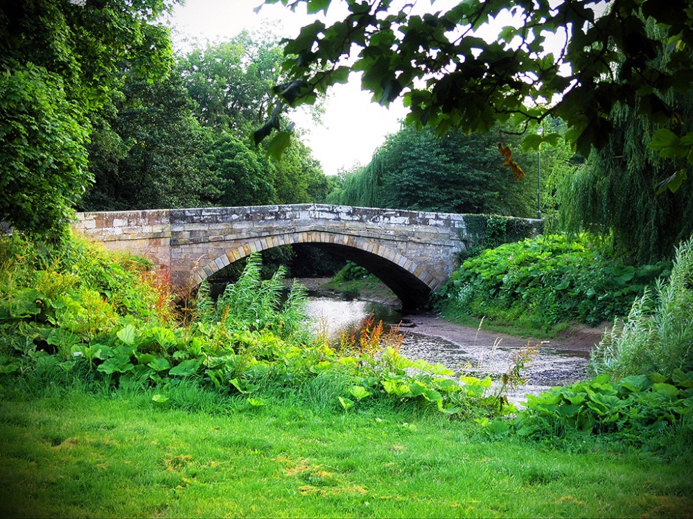 Photograph of Bridge at Sinnington.