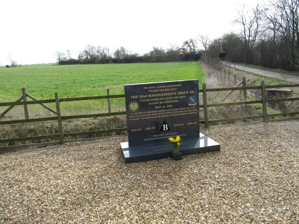 Podington - USA War Memorial