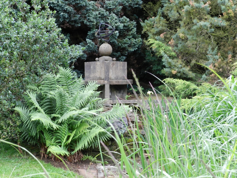 Brook Cottage Gardens, June 2011 photo by Cees Zeelenberg