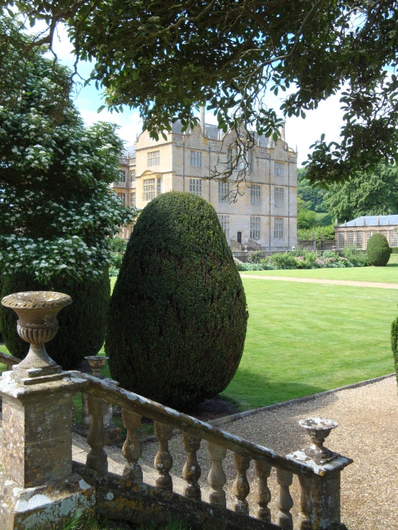 Montacute House June 2009