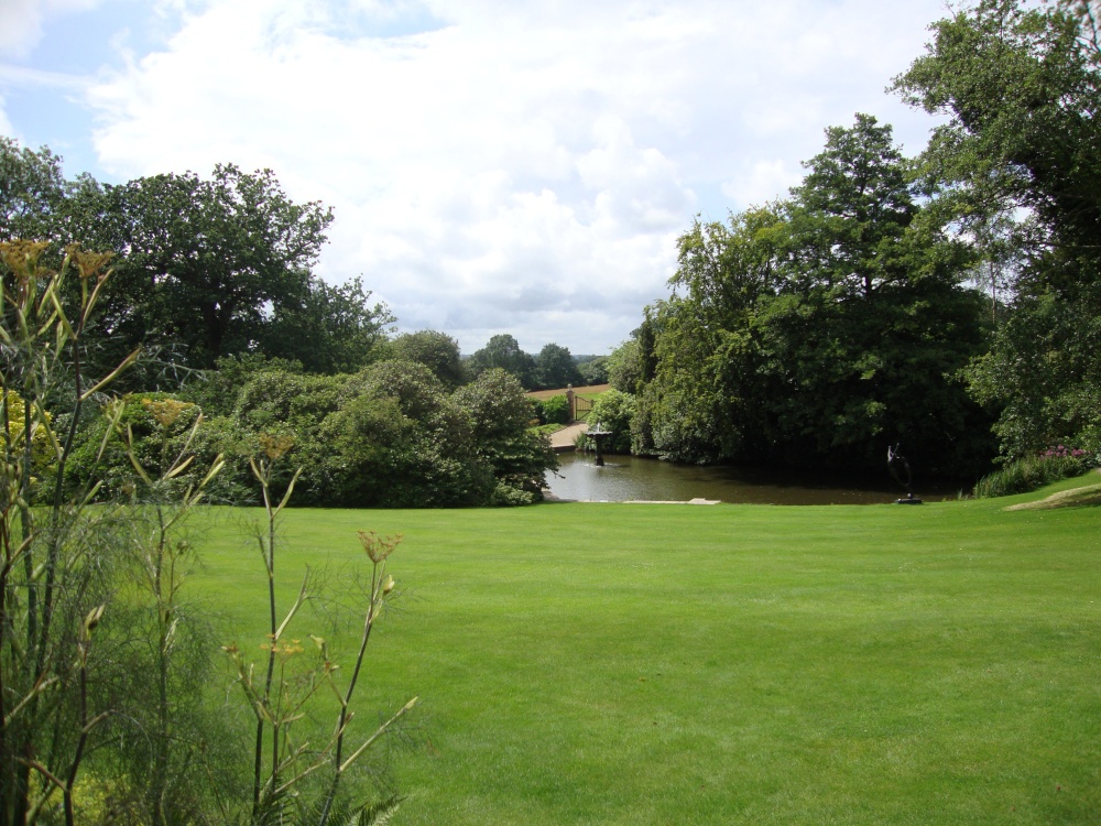 Pashley Manor Gardens