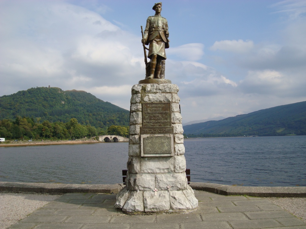 War Memorial and Loch Fyne