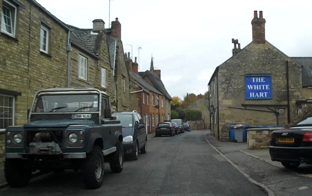 Geddington pub