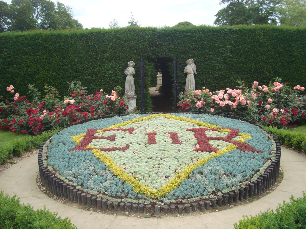 Entrance to the Yew Maze