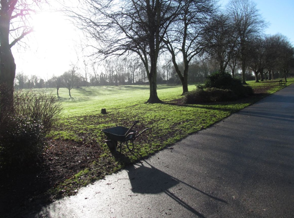 Rushden Hall Park