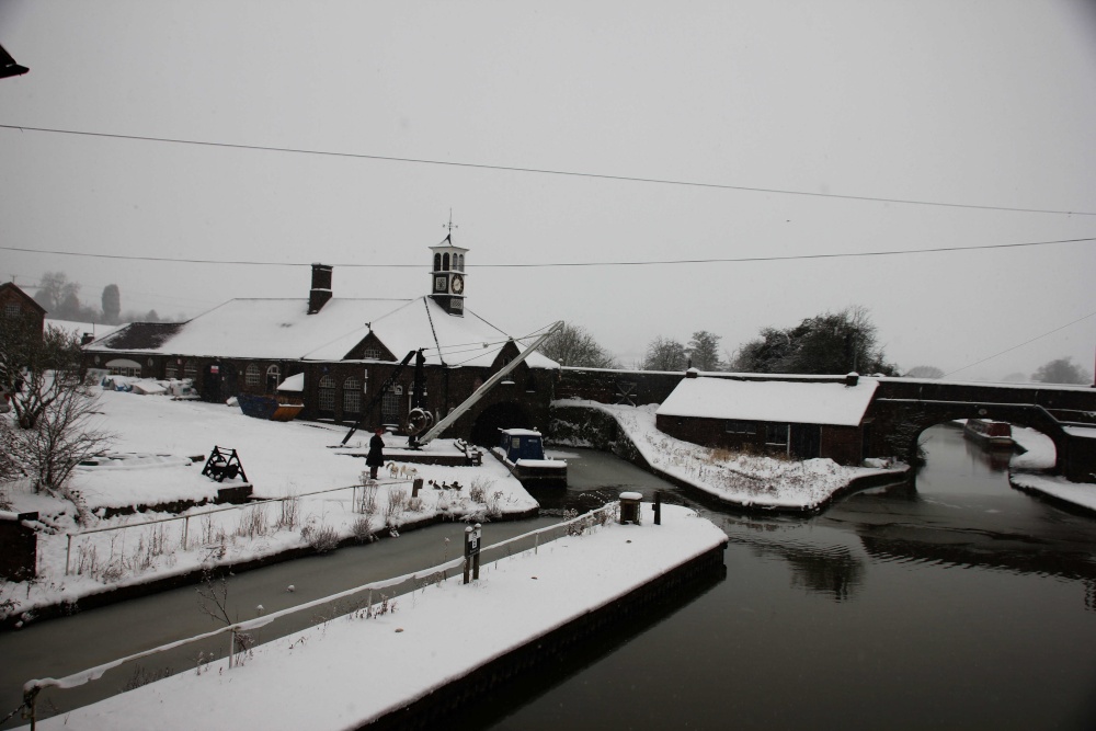 Snowy Hartshill