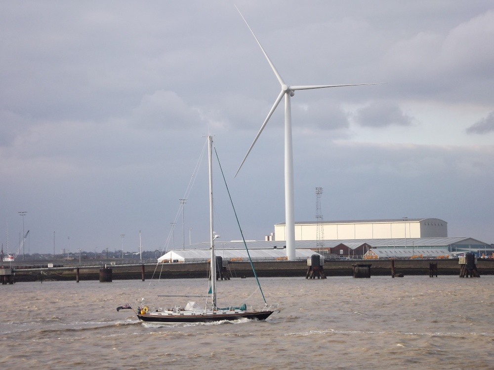Tilbury Wind Turbine viewed from Gravesend