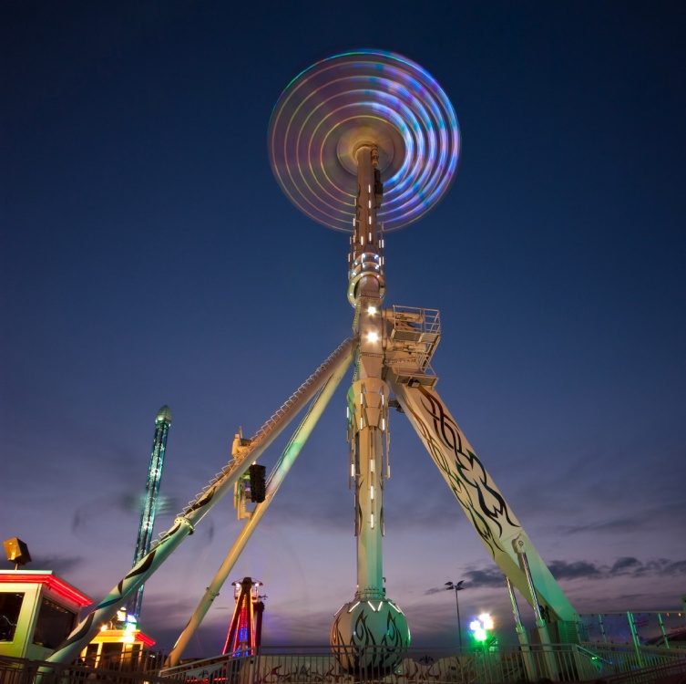 Alien craft at Hull Fair