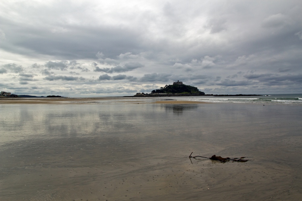 Low tide photo by 