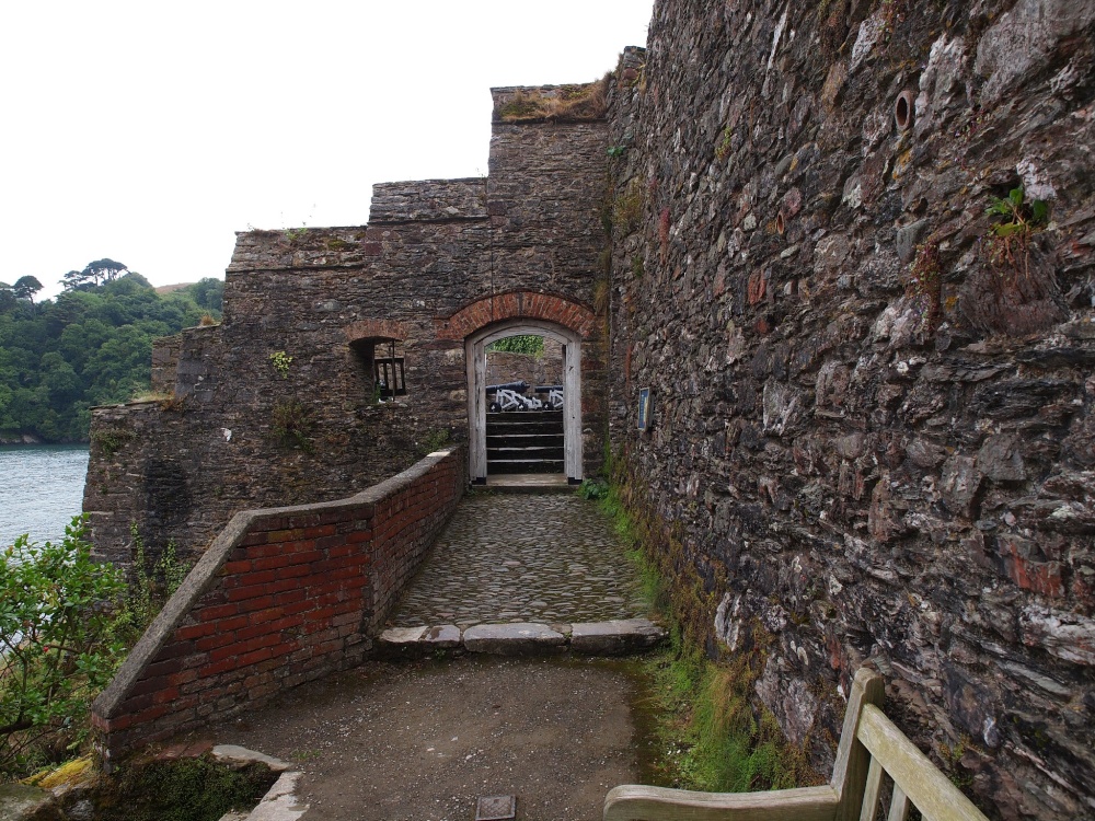 Dartmouth Castle photo by Luc Hermans