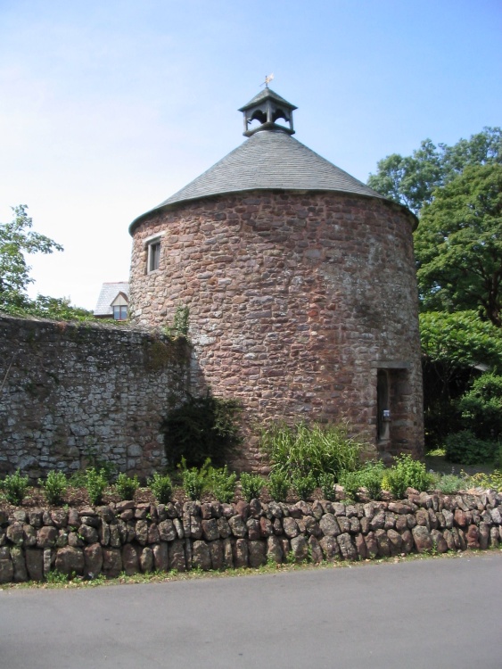 Dunster - Dovecote - June 2003