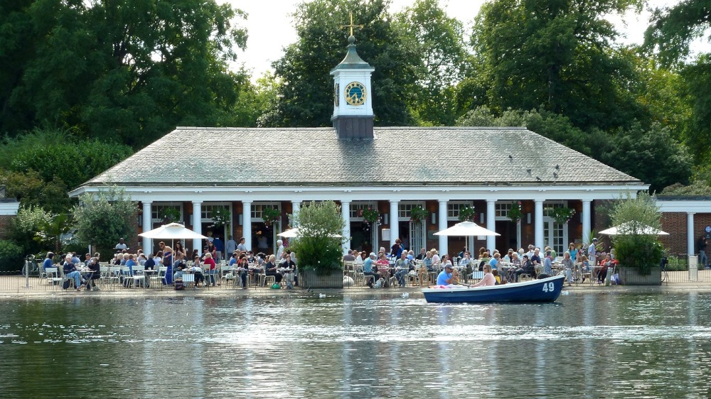 The Lido in Summer