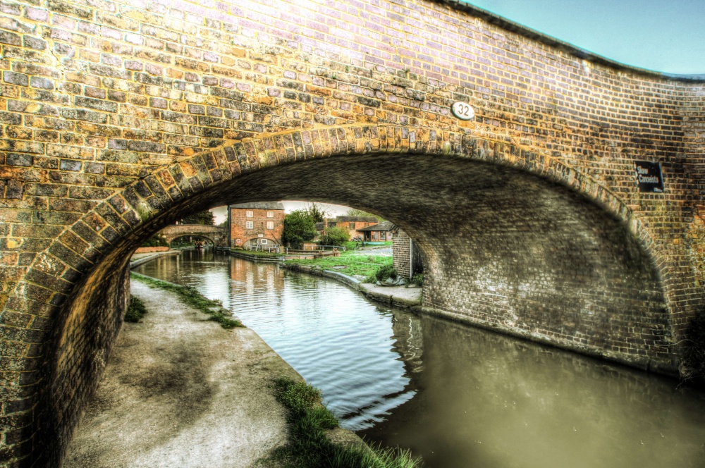 Hartshill boat yard