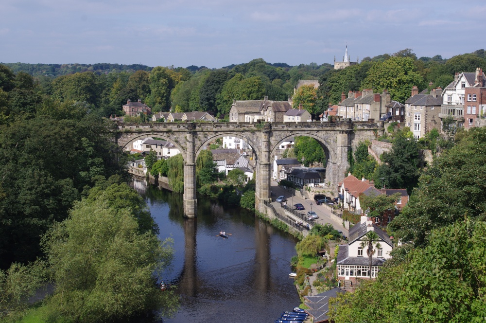 The River Nidd and railway viaduct at Knaresborough