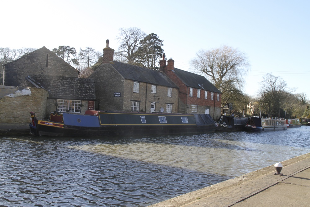 Stoke Bruerne