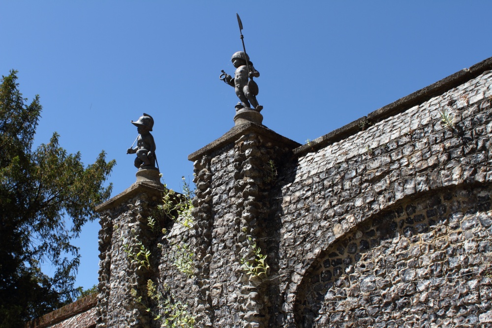 Wall adjoining to south of main House, Greys Court