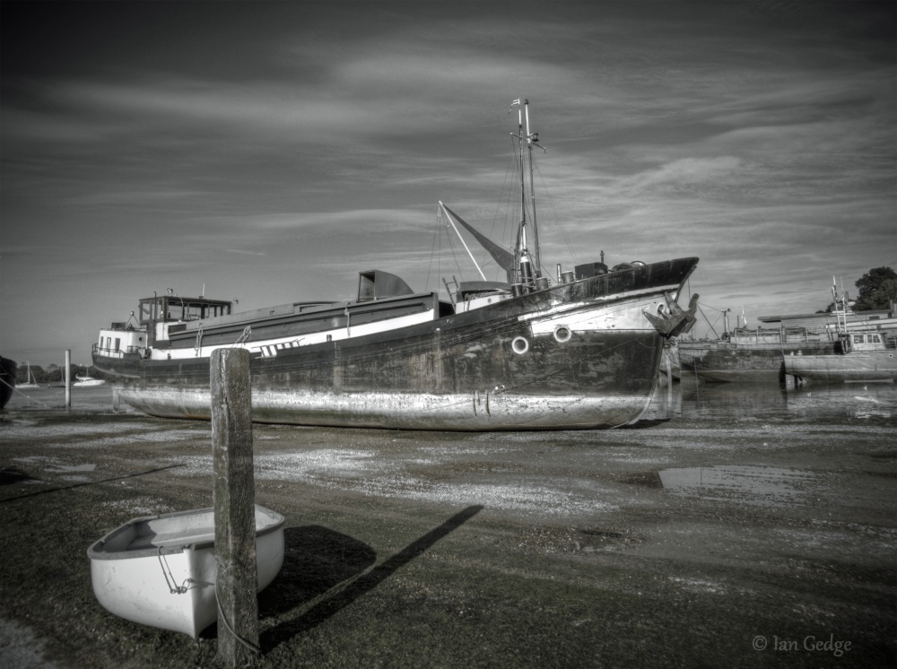 Pin Mill Boats