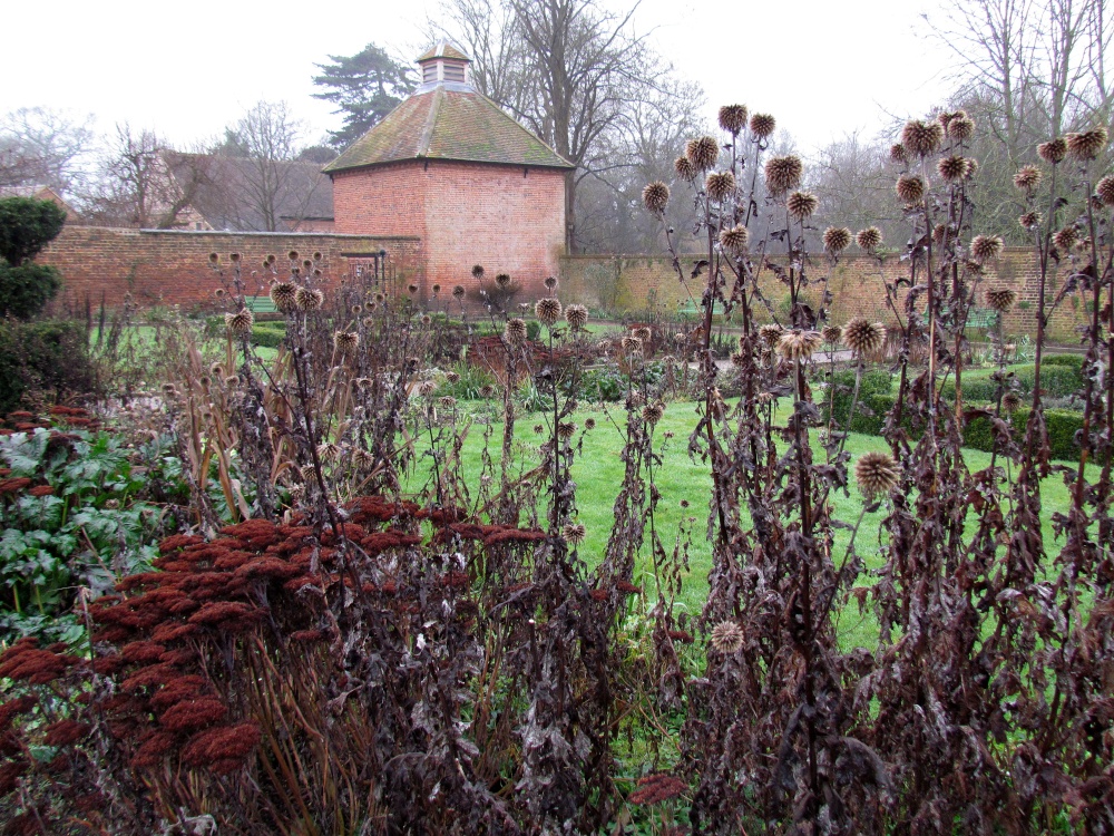 eastcote house garden