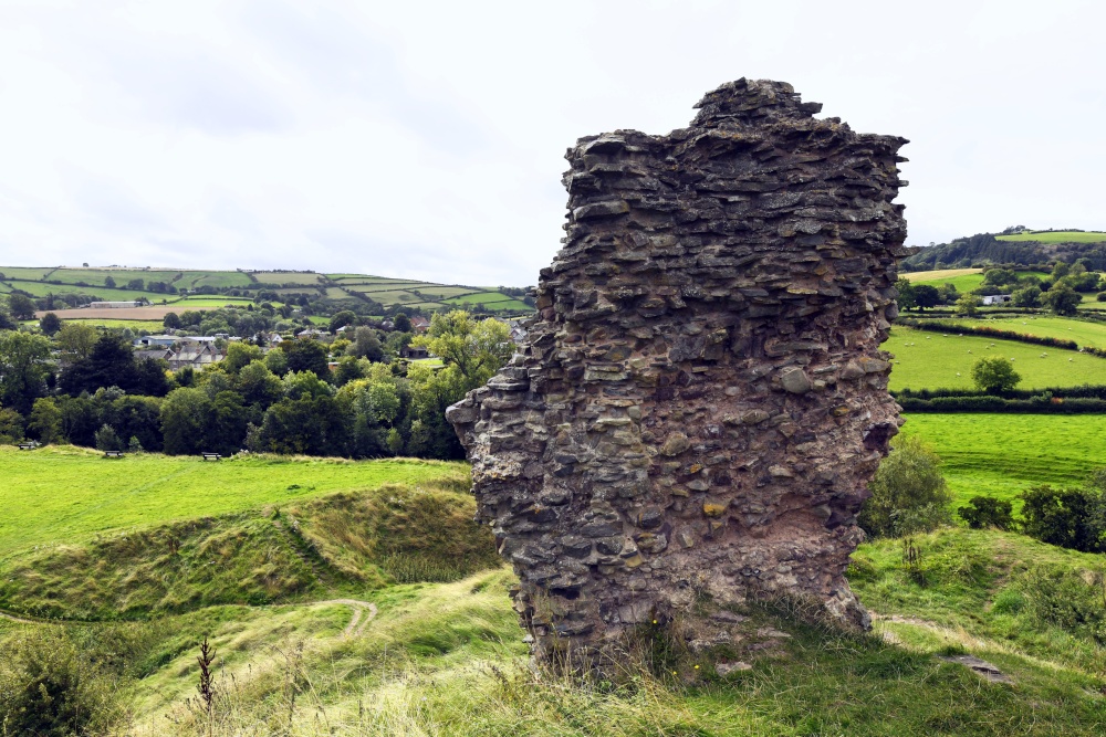 Clun Castle