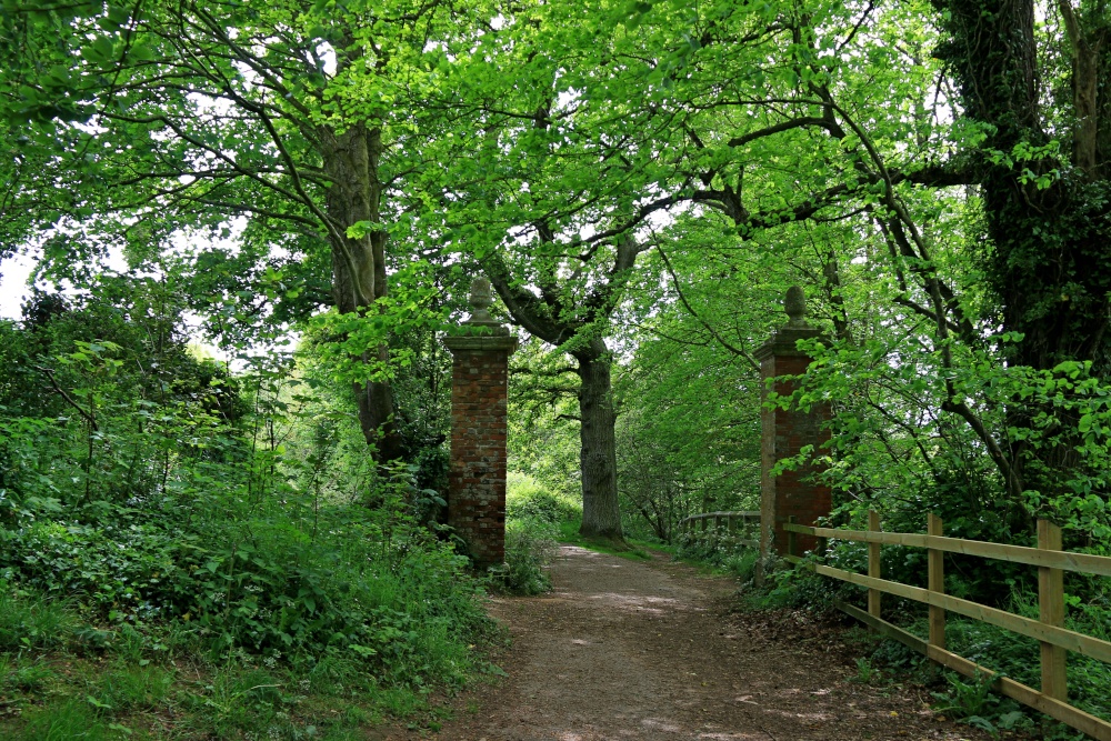 Park Lane gateposts