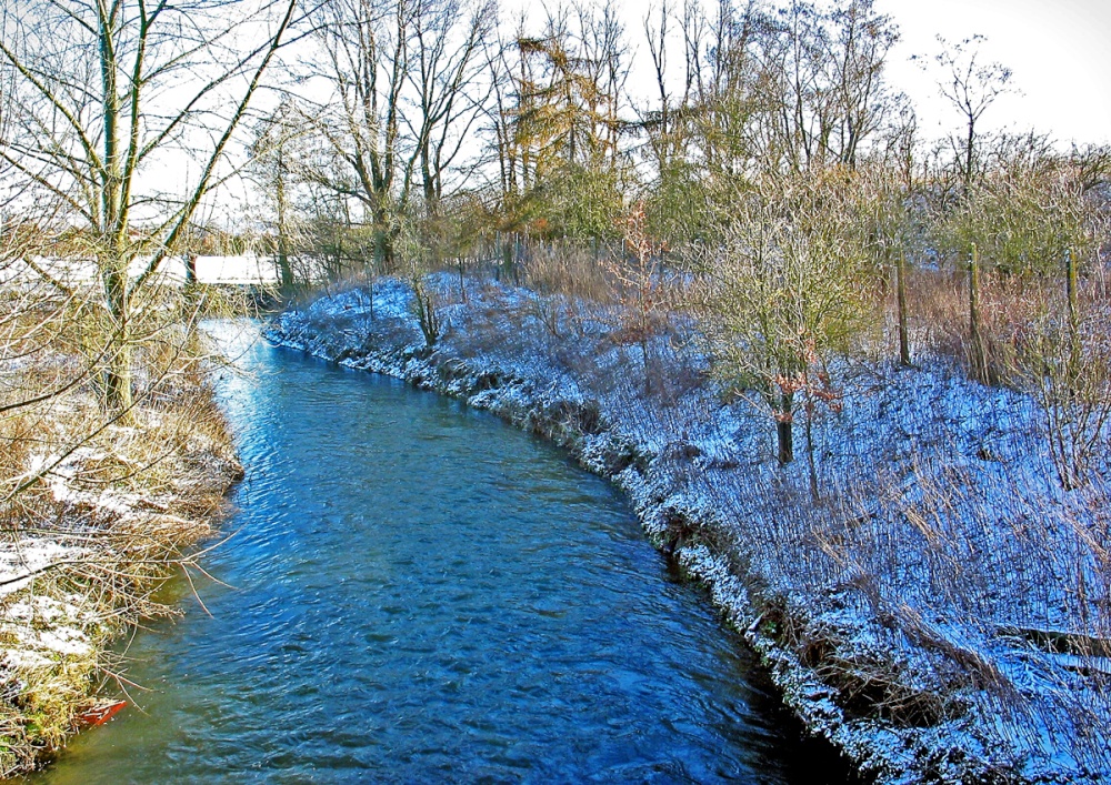 Photograph of Kennington stream in winter