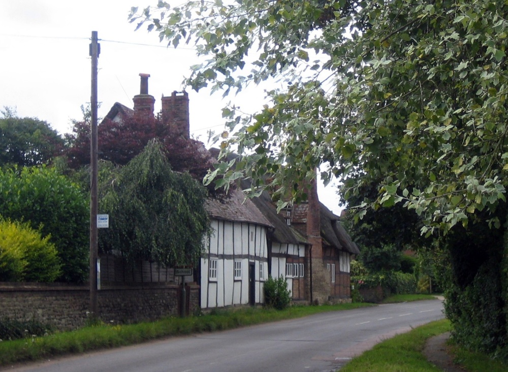 Period cottages in Long Wittenham