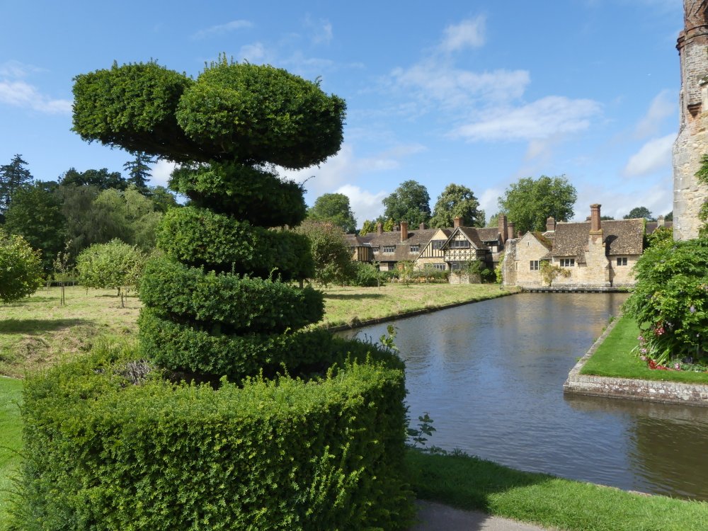 Hever Castle