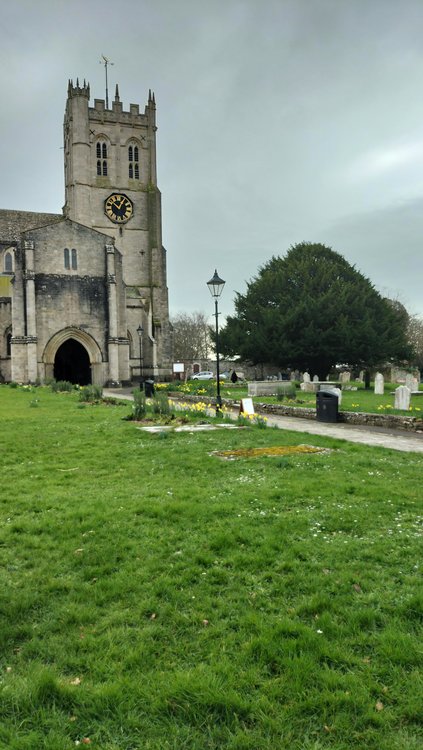 Christchurch priory church in Spring